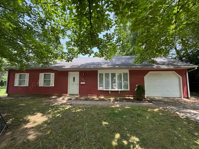 property at 805 Southmoor Dr
