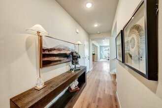 137 N Un St in Hanford, CA - Building Photo - Building Photo