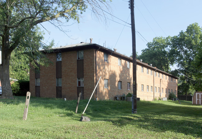 Pleasant Ridge Apartments in Indianapolis, IN - Building Photo - Building Photo