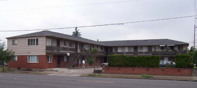 The Lombardy Apartments in Portland, OR - Foto de edificio - Building Photo