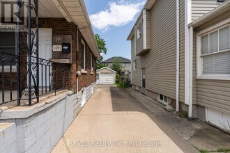 114 Pine St S in Thorold, ON - Building Photo - Building Photo