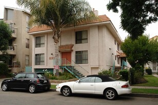 1640 Bentley Ave. Apartamentos