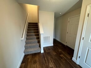 130 Katelyn Dr in New Oxford, PA - Building Photo - Building Photo