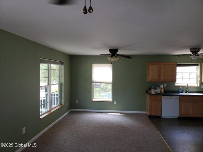 14 Marion Ave in Saratoga Springs, NY - Building Photo - Building Photo