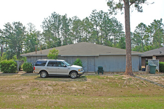 260 Crow Rd in Pensacola, FL - Building Photo - Building Photo