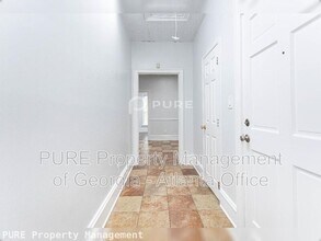 7175 Jonesboro Rd in Morrow, GA - Building Photo - Building Photo