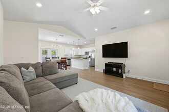1168 Wycoff Ave in Jacksonville, FL - Building Photo - Building Photo