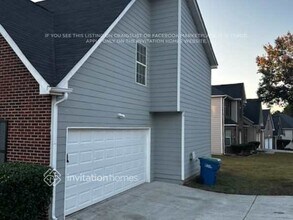 6813 Fireside Ln in College Park, GA - Building Photo - Building Photo