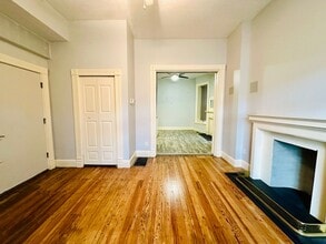 500 W Saint Catherine St, Unit 1 in Louisville, KY - Building Photo - Building Photo