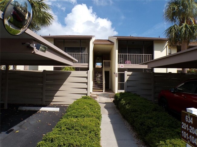 634 Bird Bay Dr E in Venice, FL - Building Photo - Building Photo
