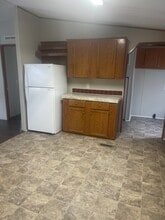 350 Mockingbird Dr in Springfield, GA - Building Photo - Building Photo