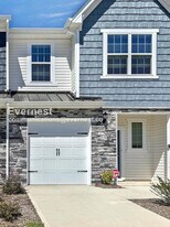 2176 Willow Gln Dr in Graham, NC - Building Photo