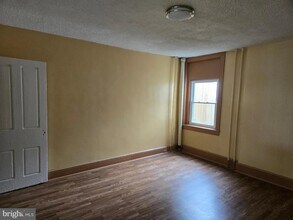 504 Walnut St in Norristown, PA - Building Photo - Building Photo
