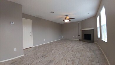 2821 Robin Ln in Mesquite, TX - Building Photo - Building Photo