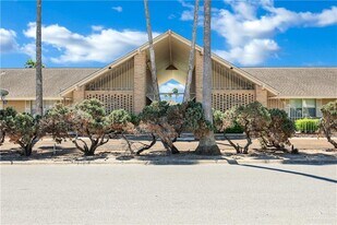 16 Hibiscus Ave in McAllen, TX - Building Photo