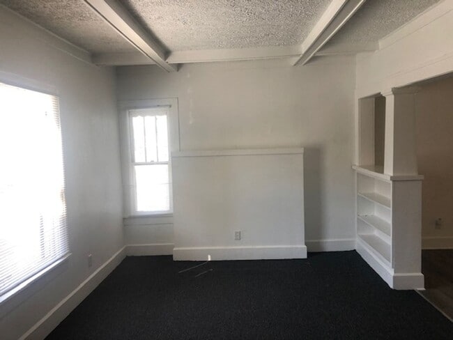 property at 1300 Dr. M.L.K. Jr St S