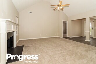 3328 Metro Way SW in Snellville, GA - Foto de edificio - Building Photo