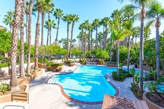 The Grand Costa Mesa in Costa Mesa, CA - Building Photo - Building Photo