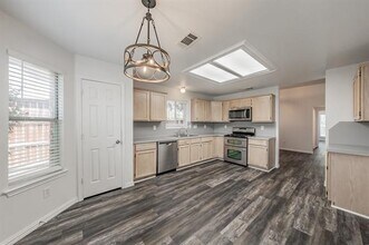 1214 Hardisty Dr in Arlington, TX - Building Photo - Building Photo