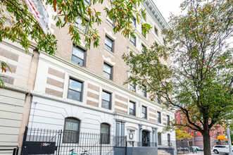 180 Saint Nicholas Ave in New York, NY - Building Photo - Building Photo