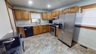 2554 1st Ave in Huntington, WV - Building Photo - Building Photo