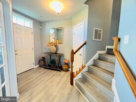 2422 Baileys Pond Rd in Accokeek, MD - Building Photo