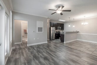 Mills Creek in Gastonia, NC - Foto de edificio - Interior Photo