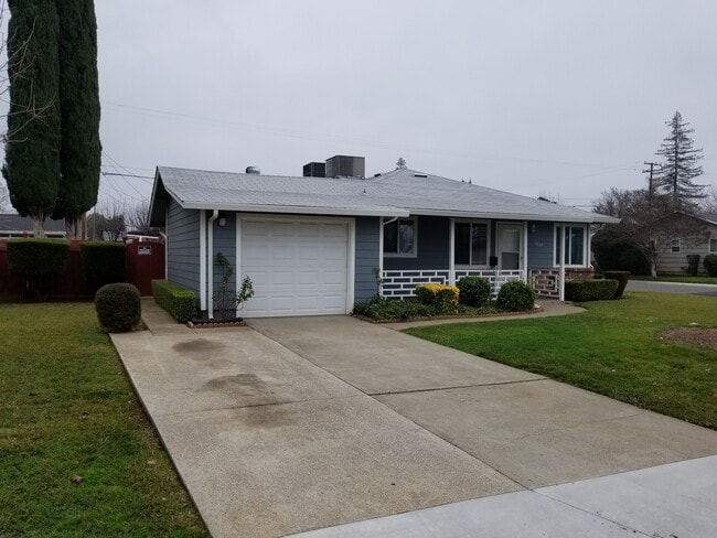 2629 Chassella Way in Rancho Cordova, CA - Building Photo - Building Photo