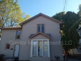 1126 Seymour Ave in Lansing, MI - Building Photo