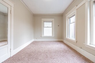 Avenue Building in Seattle, WA - Foto de edificio - Interior Photo