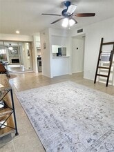 3300 Pebblebrook Dr in Seabrook, TX - Building Photo - Building Photo