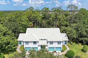 6503 Fairway Gardens Dr in Bradenton, FL - Building Photo