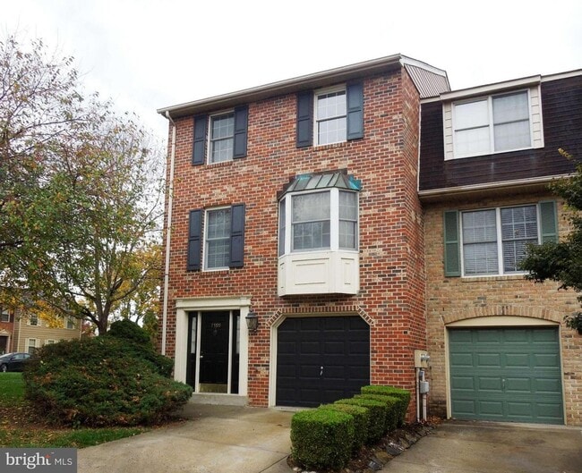 property at 7999 Clipper Ct