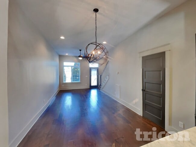 6813 Charlotte Pike in Nashville, TN - Building Photo - Building Photo