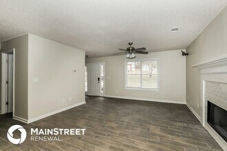 1065 Garrison Ct in Jonesboro, GA - Foto de edificio - Building Photo