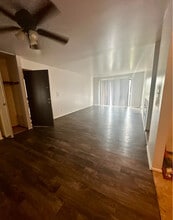7721 N 60th St in Milwaukee, WI - Building Photo - Building Photo