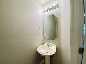 3304 Kissman Dr in Austin, TX - Building Photo - Building Photo