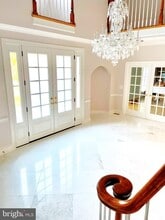 9809 Hall Rd in Potomac, MD - Building Photo - Building Photo