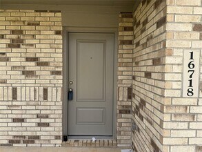 16718 Spotted Oak Dr in Hockley, TX - Building Photo - Building Photo