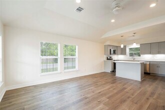 798 Fair St in Houston, TX - Building Photo - Building Photo