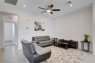 6515 Taffrail Ave in Las Vegas, NV - Building Photo - Building Photo