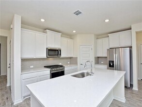 1836 Turtle Bay Loop in Leander, TX - Building Photo - Building Photo