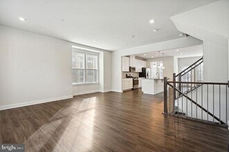 2715 Evansgreen Dr in Hillcrest Heights, MD - Building Photo - Building Photo