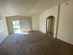 513 Lindsay Anne Ct in Plant City, FL - Building Photo - Building Photo