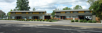 JFJ Apartments in Salem, OR - Building Photo