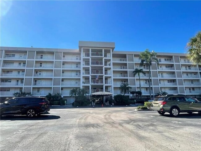 property at 2691 S Course Dr