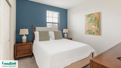 9242 W Russell Rd, Unit 14-306 in Las Vegas, NV - Building Photo - Building Photo