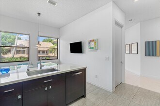16837 Isle of Palms Dr in Delray Beach, FL - Building Photo - Building Photo