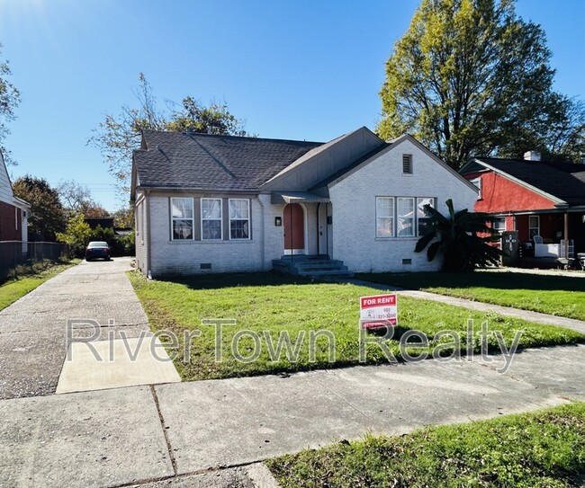property at 2173 Albany Ave