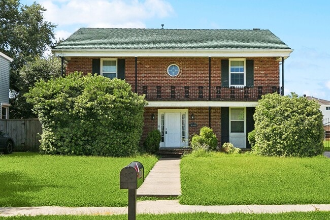 property at 140 22nd St